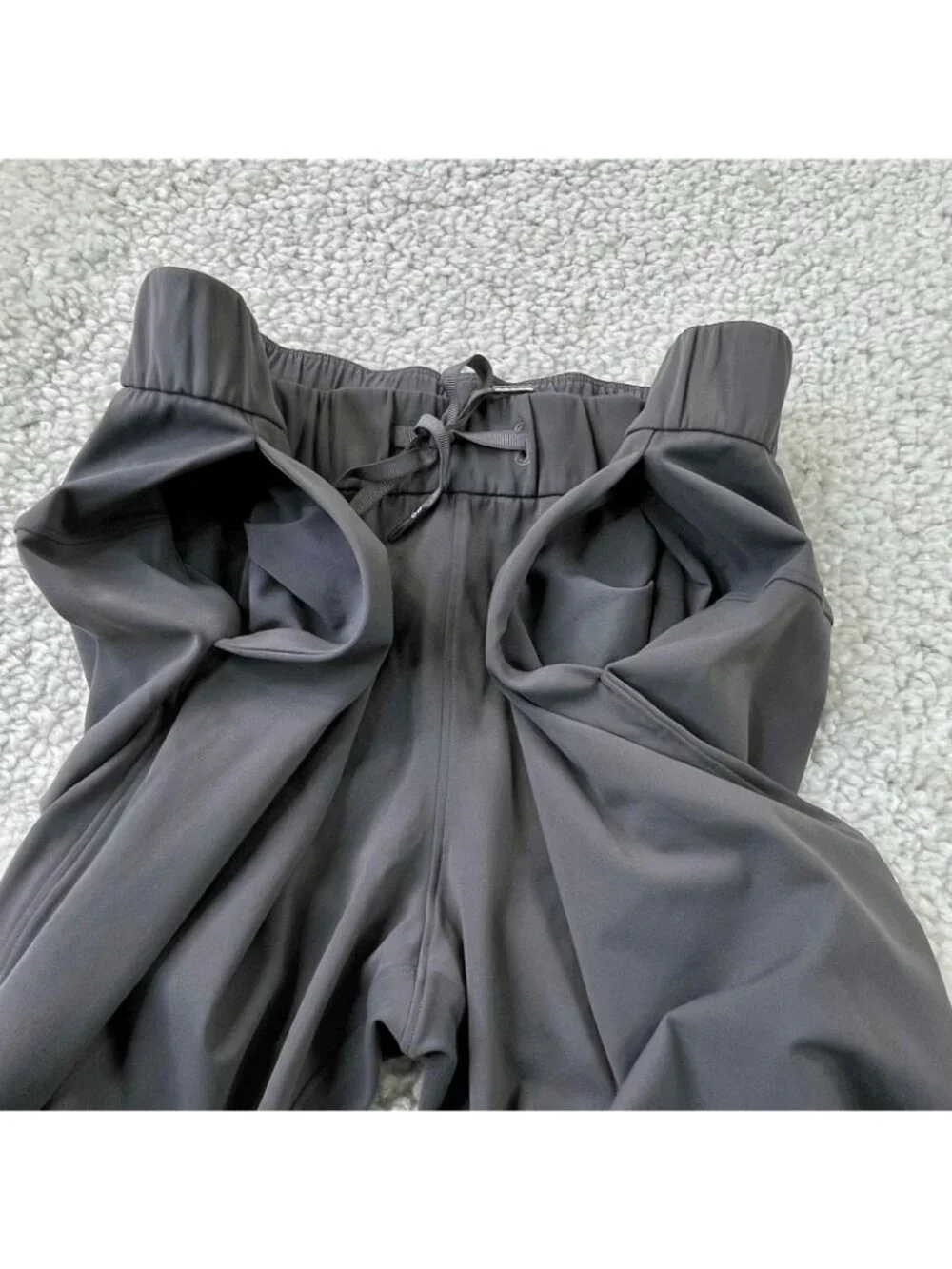 Lululemon On the Fly Pants Gray Womens 8
